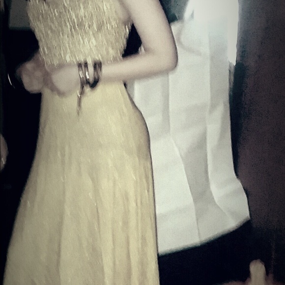 Meet your Posher, Thais - Picture 1 of 1